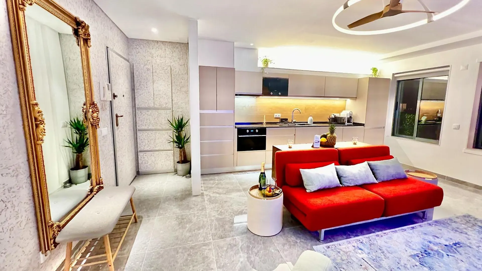 Lisbon Prestige River View Condo By Becherish 0*,