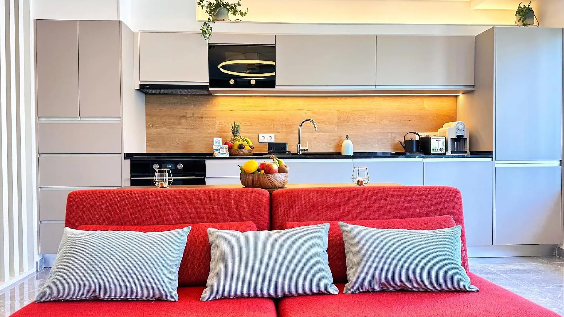 Lisbon Prestige River View Condo By Becherish 0*,